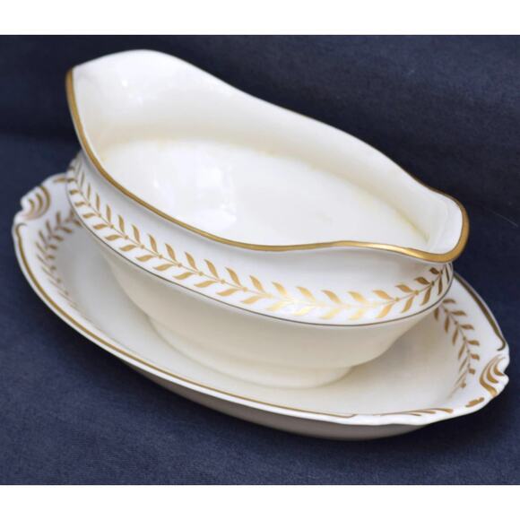 Syracuse China Ivory Gravy Boat with Underplate Golden Laurel Pattern Vintage - Picture 2 of 4